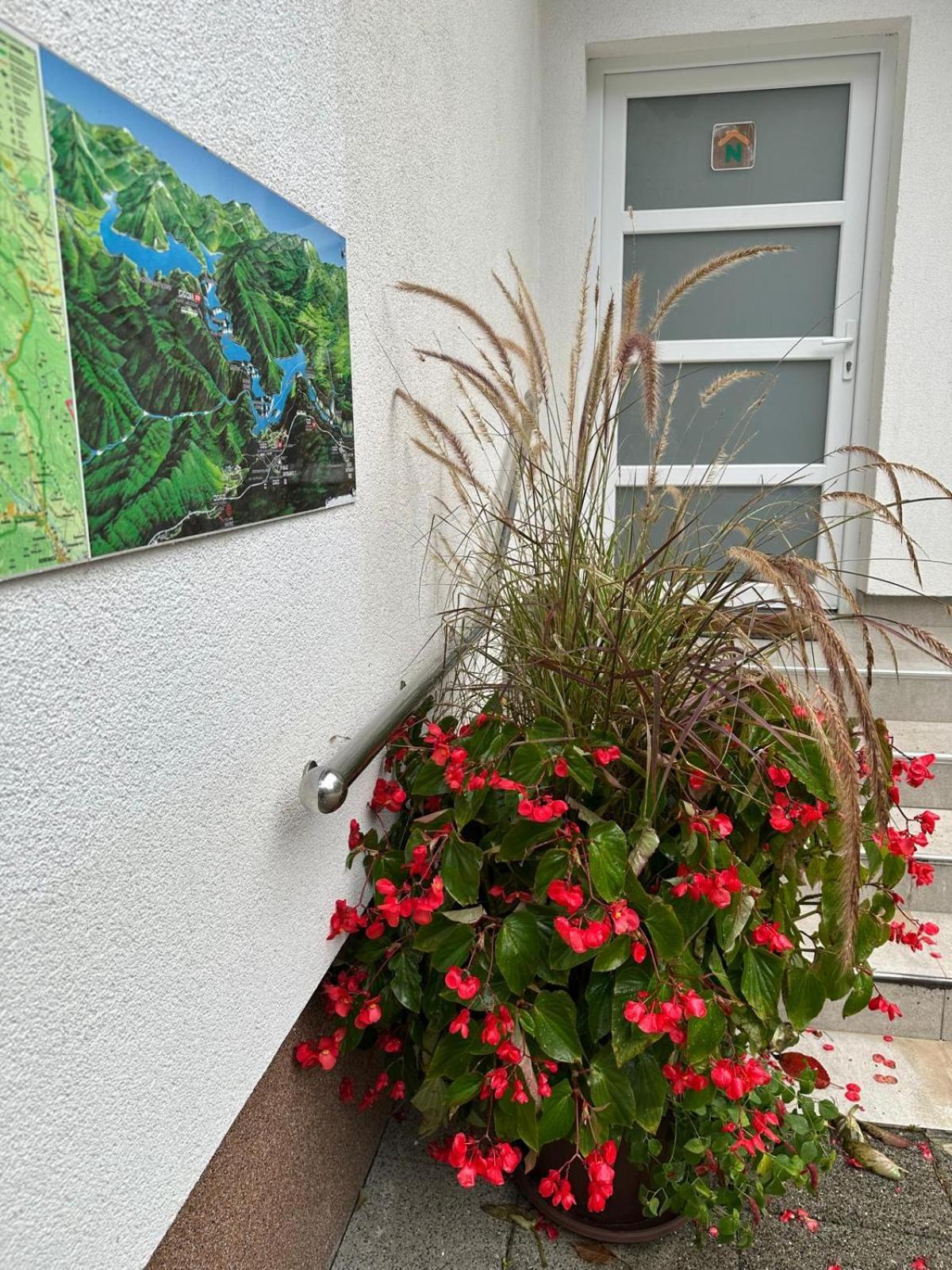 Guesthouse Nikola Plitvička Jezera Екстериор снимка