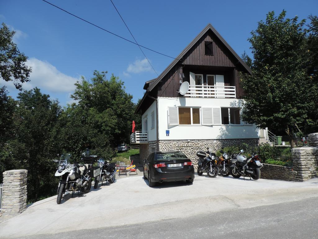 Guesthouse Nikola Plitvička Jezera Екстериор снимка